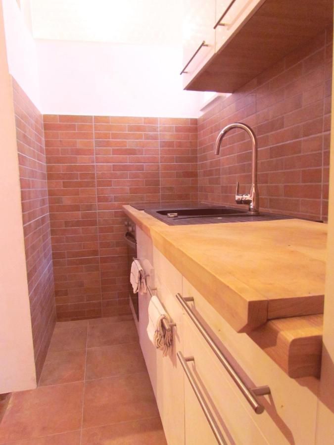 Center Studio Apartment Pula Exterior foto